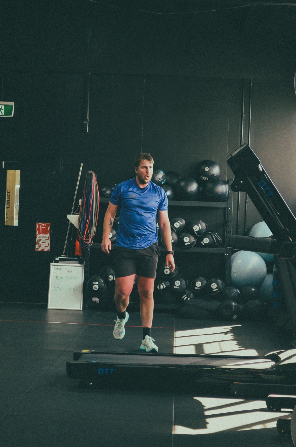Member doing conditioning training at Pinnacle Performance